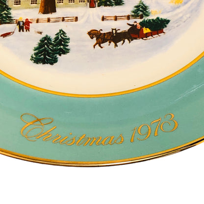 41586 - 10" Avon Christmas Plate 1973 |13-27|