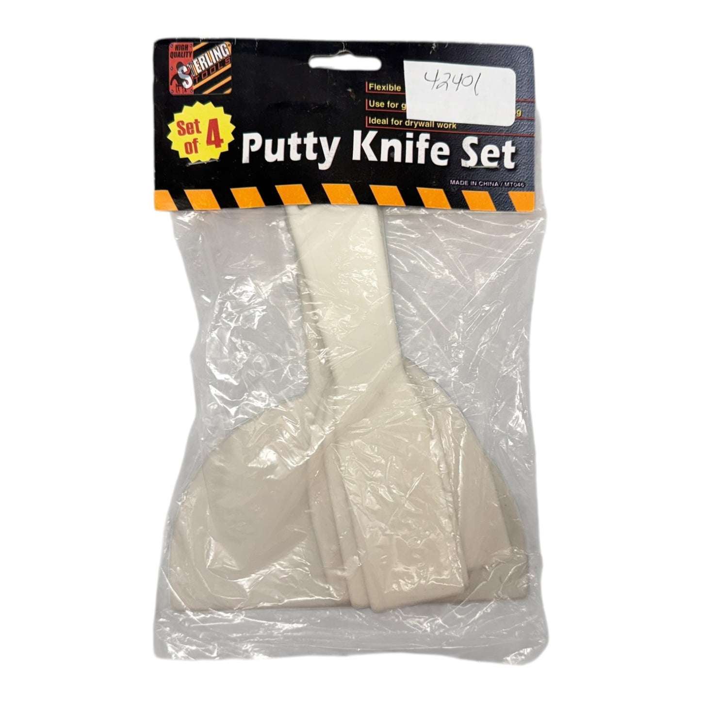 42401 - Putty Knife Set of 4 with Durable Plastic Handles |5-15|