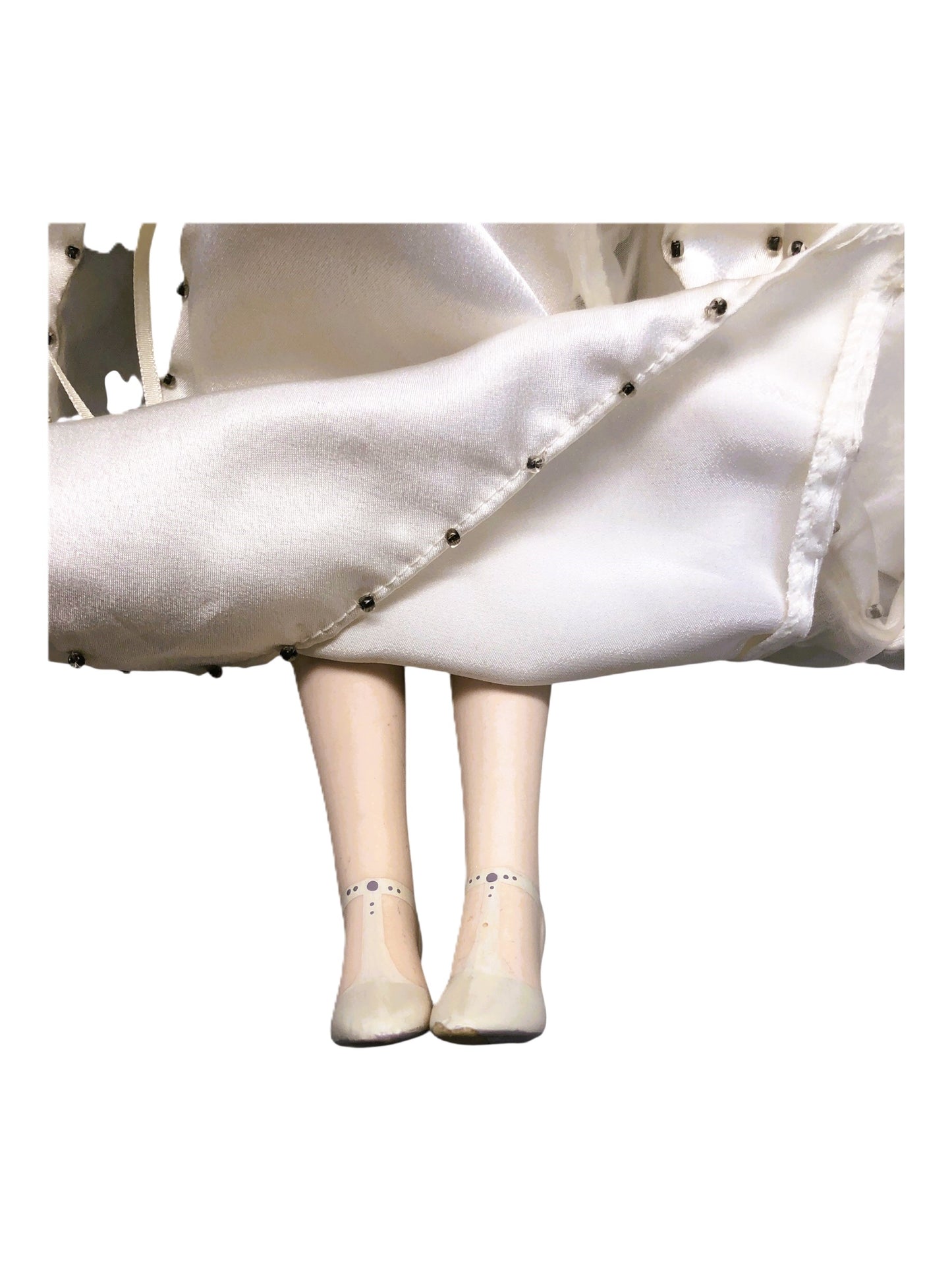 43404-Charles A. Berry Silvestri "The 1920's Bride" Doll COOL BEANS