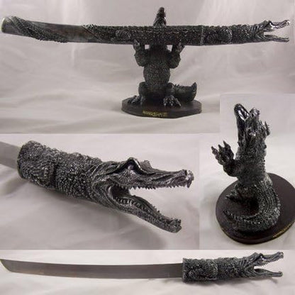 4933 - Crocodile Knife and Holder |87|