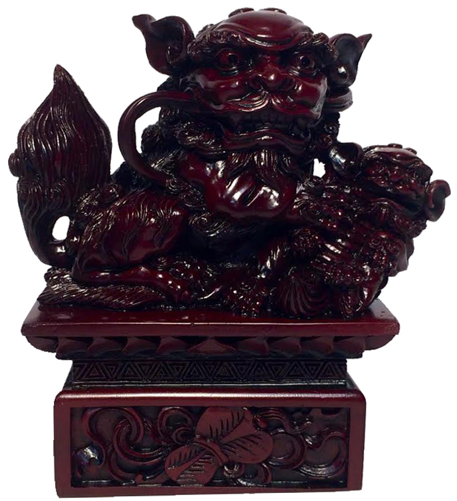 5780 - 7" Red Fu Dog - Orb On Base - |Pics Shelf|