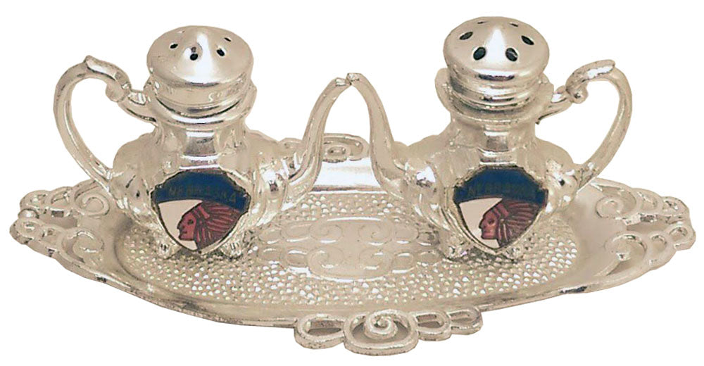 5904 - Nebraska Salt Pepper Shakers - [DVD-J-1]