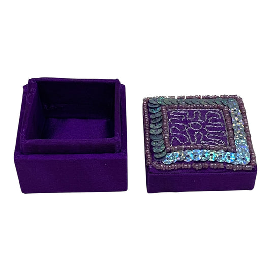 10313 - Box Purple Trinket Sequin |Clear-8|