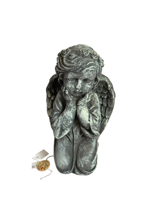18771 - 9" Grey Angel - Hands On Face |X-07|