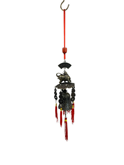 5148 - Elephant Charm w Bell - |9-14|