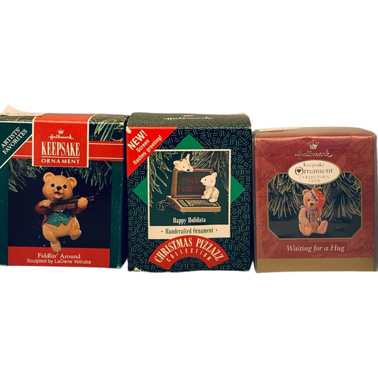 48026- Hallmark 3-Piece Bundle: Fiddlin' Around, Happy Holidata & Waiting for a Hug Christmas Ornaments 4" |TBD|