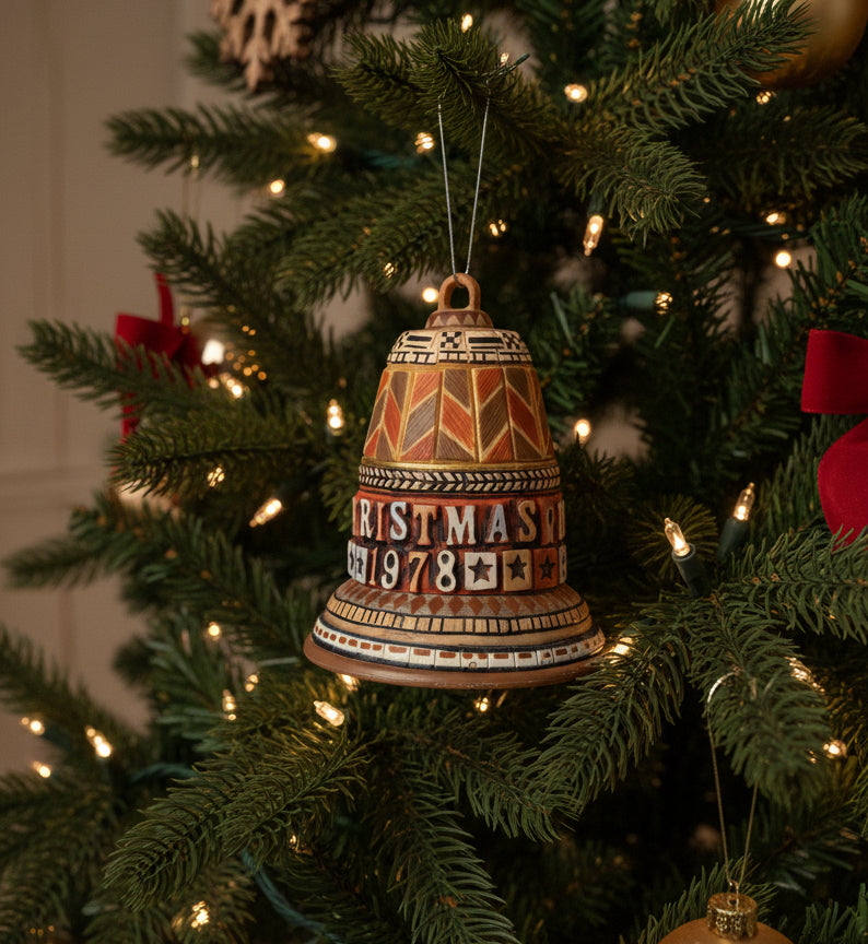15125 - Christmas 1978 Bell 5" Ornament |R-9|