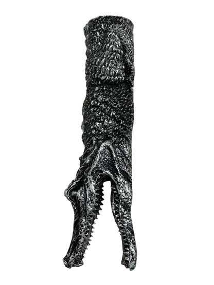 4933 - Crocodile Knife and Holder 23" |87|