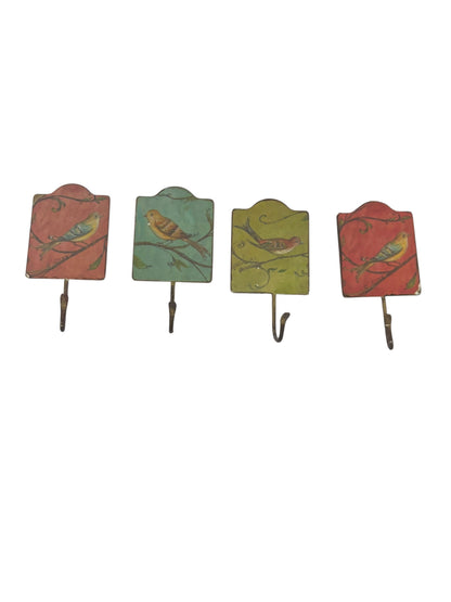 39150 - Set of 4 Assorted Bird 3" Metal Magnets w/ Hooks |12-25|
