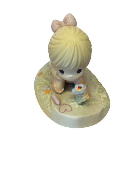 19256 - 5" Precious Moments PM0031 Blessed With Small Miracles |3-9|