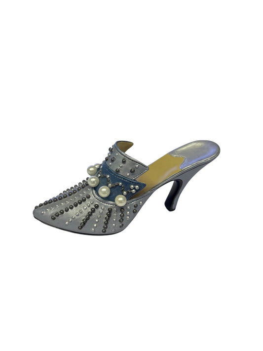 25706 -4" Silver Victoria 1999 Decorative Shoe Sculpture with Pearls |1-27|