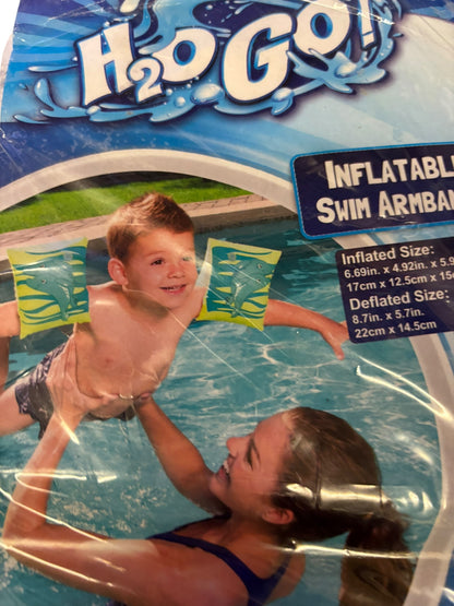 20063 - Inflatable Dolphin Swim Armbands |TBD|