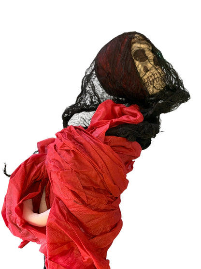 6384 - Light Up Hanging Ghoul Red |Pod 2-4|