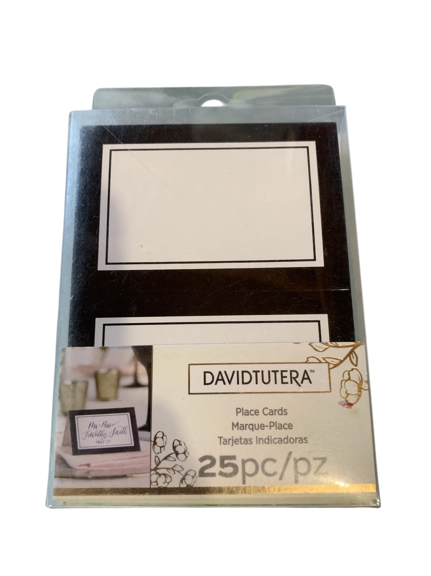 38593 - White/Black Place Cards 25pc 6" |1-32|