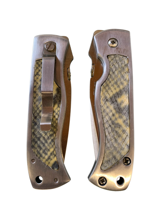 9598 - SET OF TWO 8" Folding Snake Print Knife |TBD|