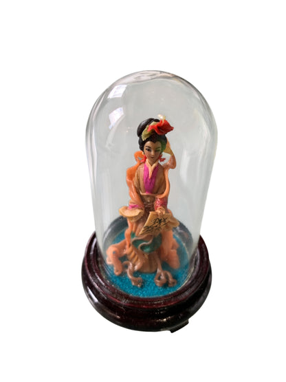 8257 - 3" Assorted Color Geisha with Glass Dome Set of 2 |X-46|