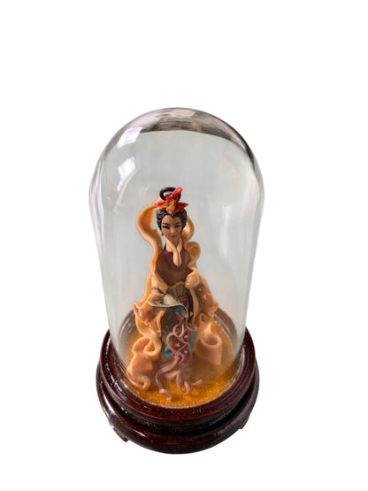 8257 - 3" Assorted Color Geisha with Glass Dome Set of 2 |X-46|