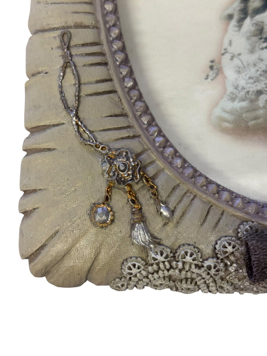 25746 - The Lady Victorian Frame Ceramic 4.5 x 6" |1-27|