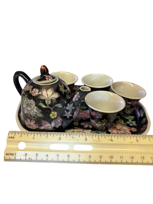 20312 -Pretend Play 5-Piece Black Floral Ceramic Tea Set |7-26|
