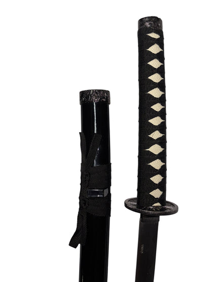 9831 - Silver Streak Samurai Sword 39"  A SHMMERING PATH TO WISDOM |204/210|
