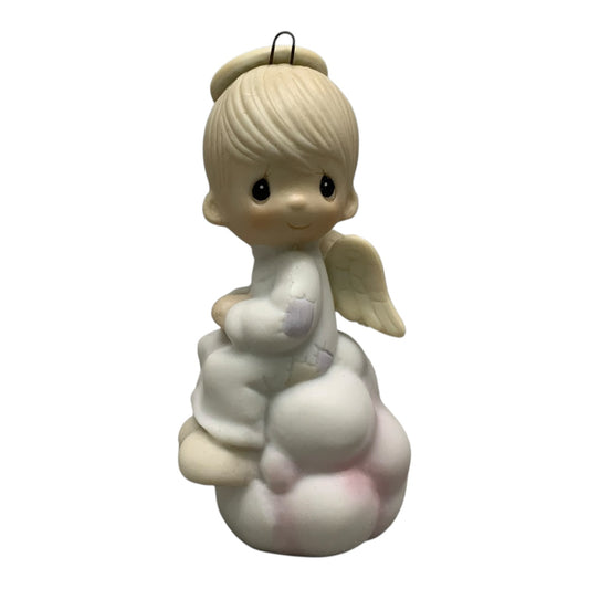 38104 - Precious Moments Ornament "But Love Goes On Forever" 4" |Pod 1-67|
