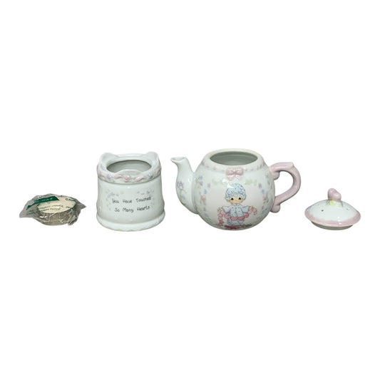 40414 - Precious Moments Girl w/Hearts Potpourri Teapot - |H-26|