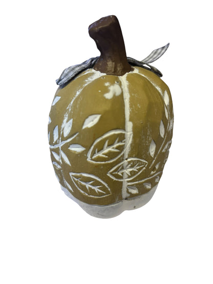 31427 -4" Ceramic Initial R Stone Pumpkin |Pod 2-14|