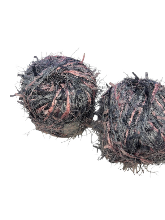 41667 - Set of 2 - 4" Pink & Gray Yarn |4-3|