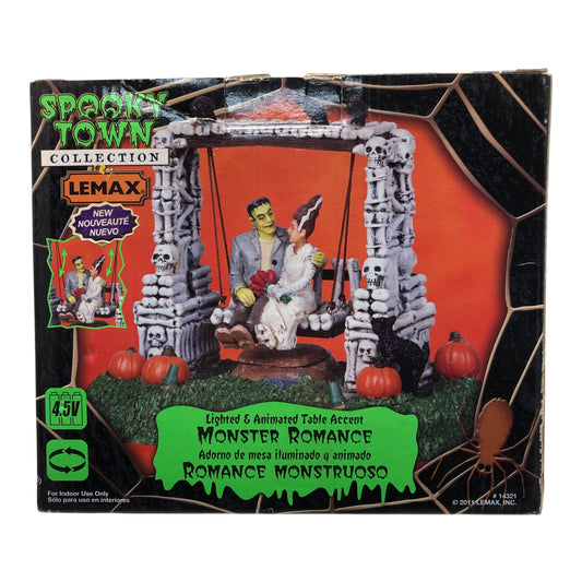42467 - LEMAX Monster Romance Spooky Town House |Pod 2-14|