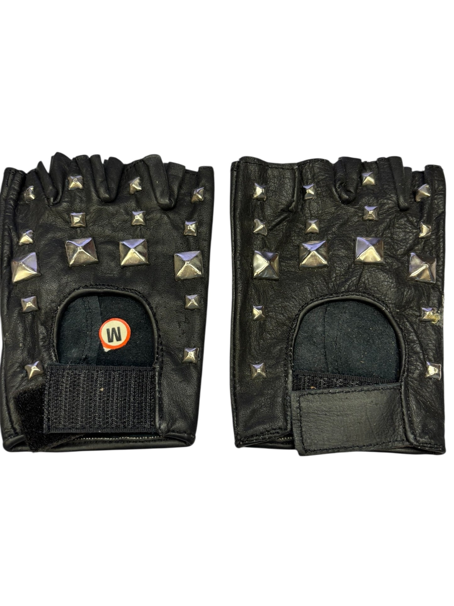 8895 - Medium Stud Fingerless Leather Gloves |TBD|