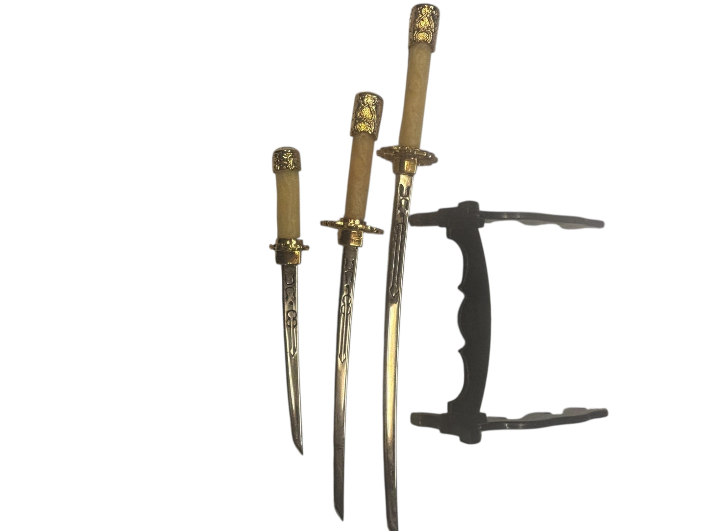 8080 - Replica Weapon Letter Openers With Stand - 3 swords |100/Store| (Processed)