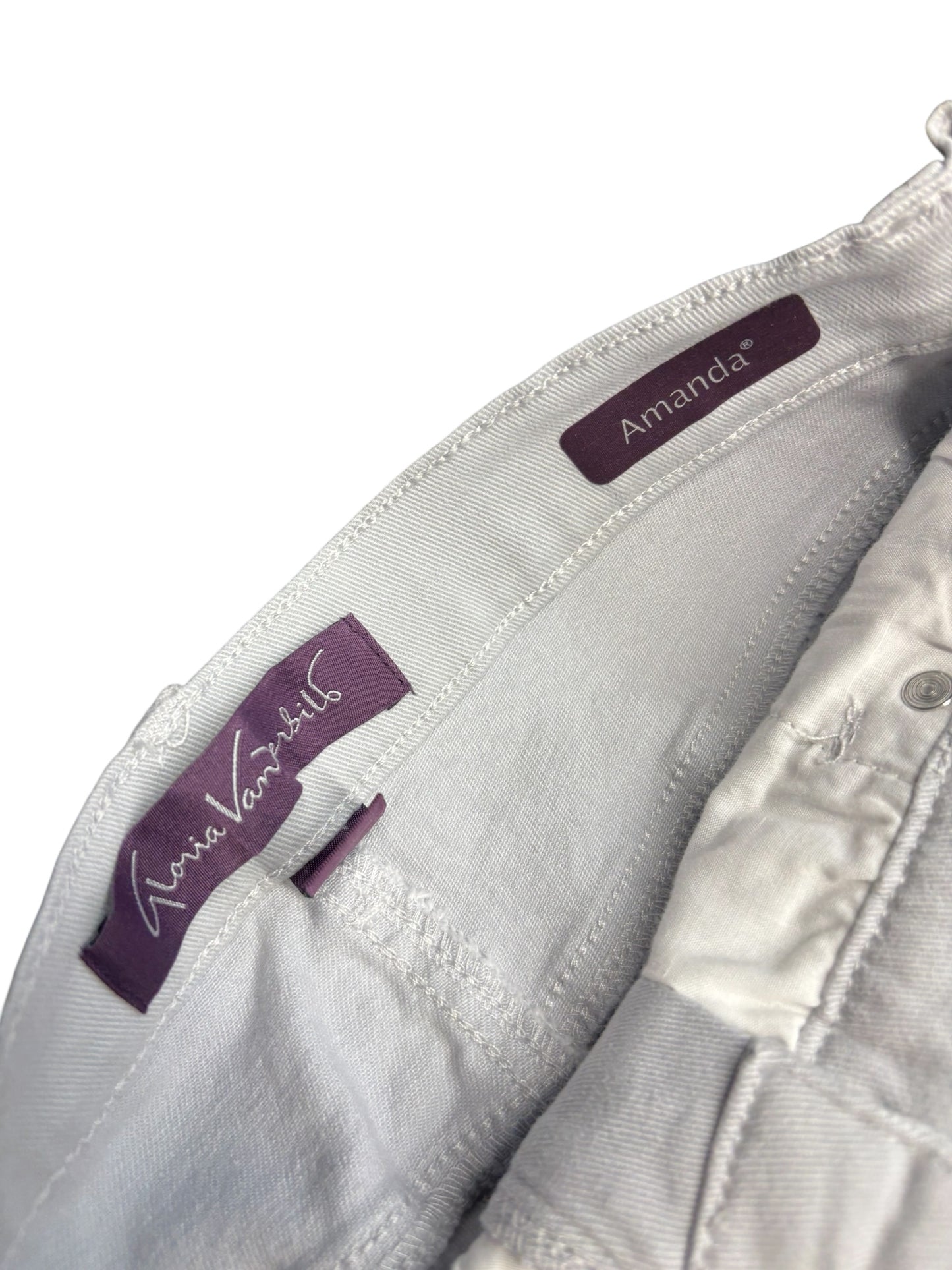 42903 - Size 8 Gloria Vanderbilt Amanda Jeans Light Gray |3-15|