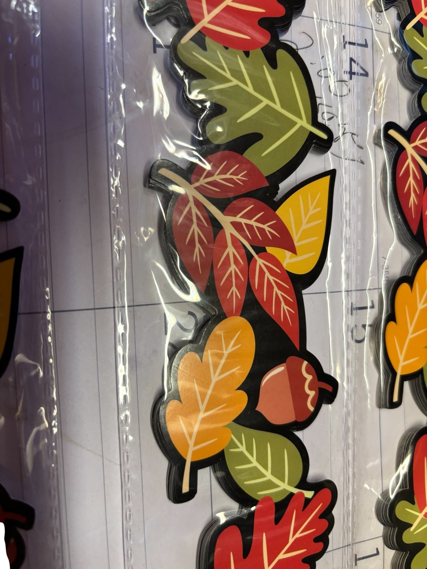 36798 - Bulletin Board Fall Leaves Border-3 Pack 36pc Bulletin Borders |9-7|