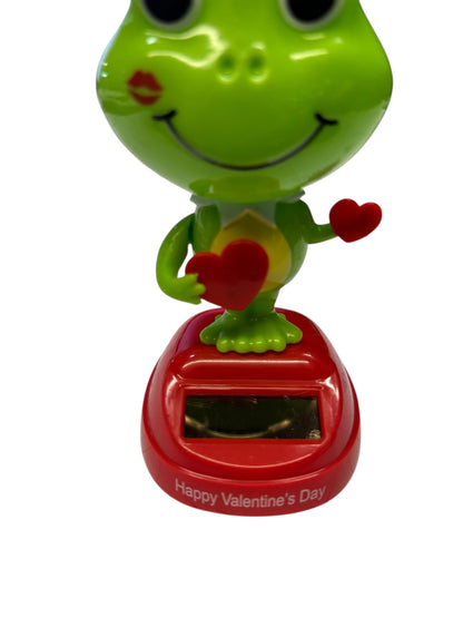 18477 - Solar Dancing Valentines Frog |R-79|