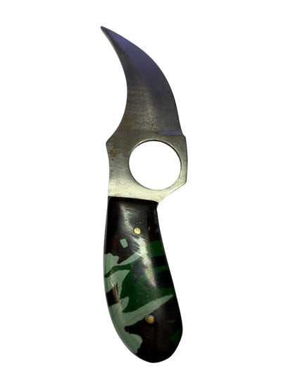 19368 - 5.5" Camo Skinner Knife |81|