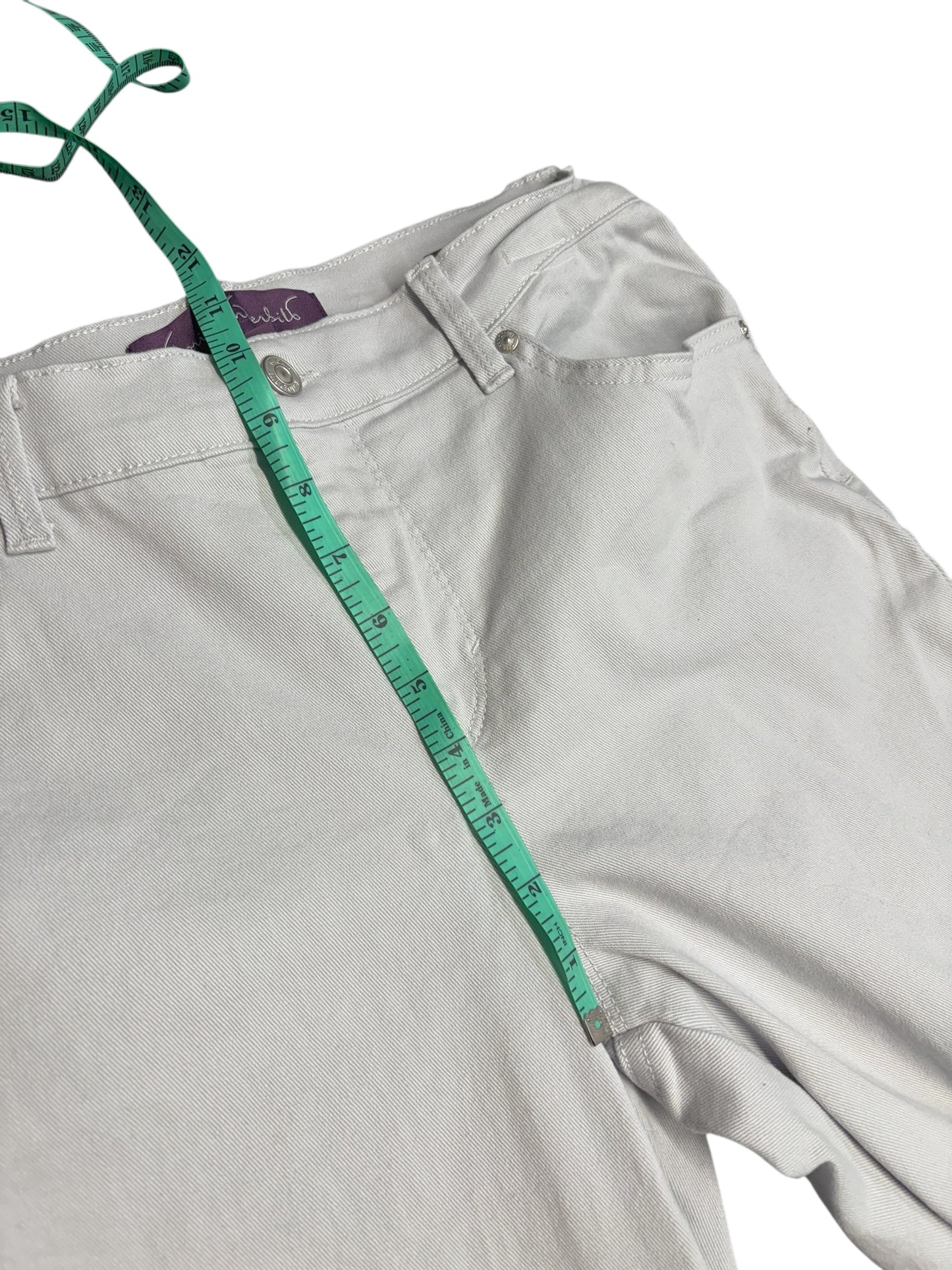 42903 - Size 8 Gloria Vanderbilt Amanda Jeans Light Gray |3-15|