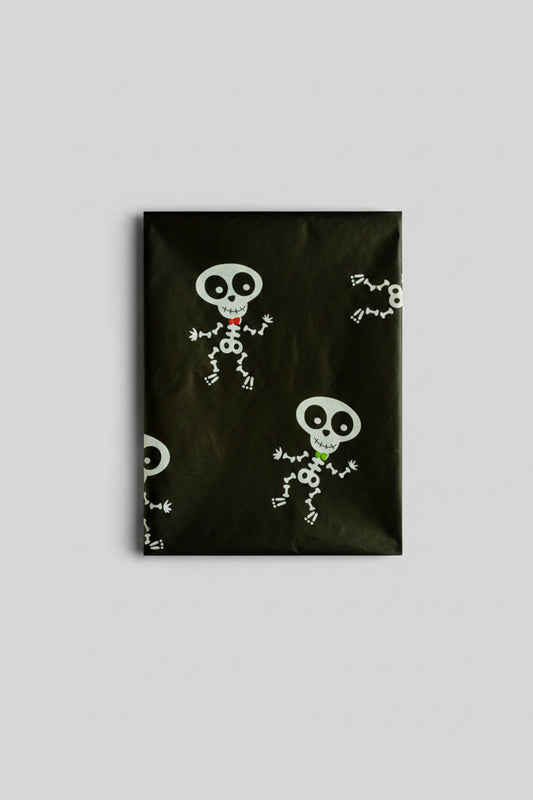560 -  Halloween Skulls & Skeletons Rectangular Plastic Tablecloth - 51x72 |TBD|